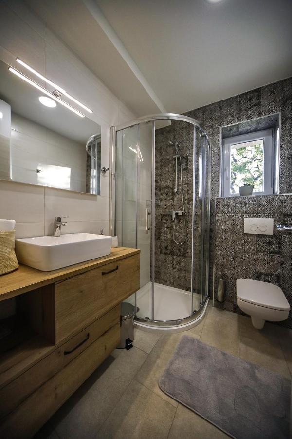 Casa Tilia Villa Sapjane ภายนอก รูปภาพ